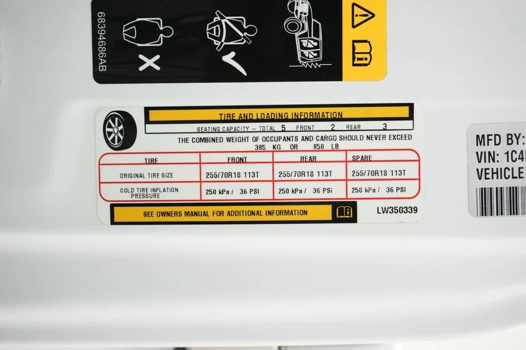 2020 Jeep JL Wrangler - Image 29 of 30