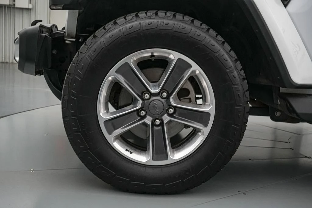 2020 Jeep JL Wrangler - Image 12 of 30