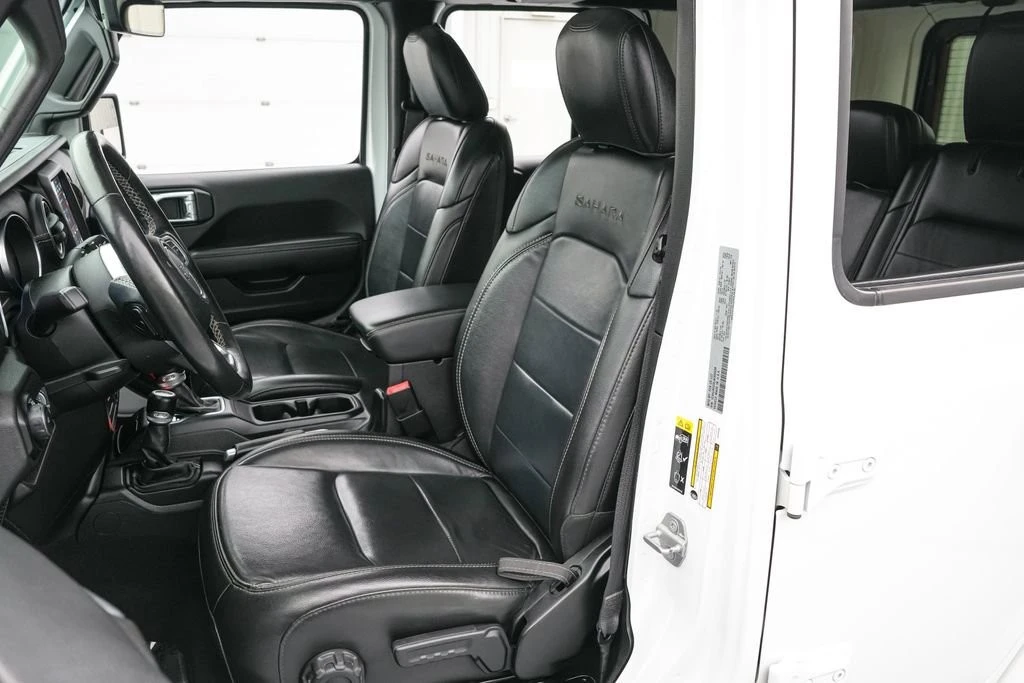 2020 Jeep JL Wrangler - Image 15 of 30