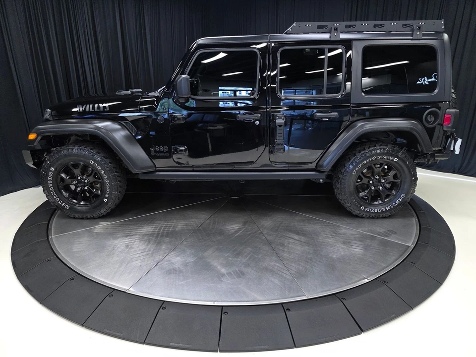 2020 Jeep JL Wrangler - Image 9 of 31
