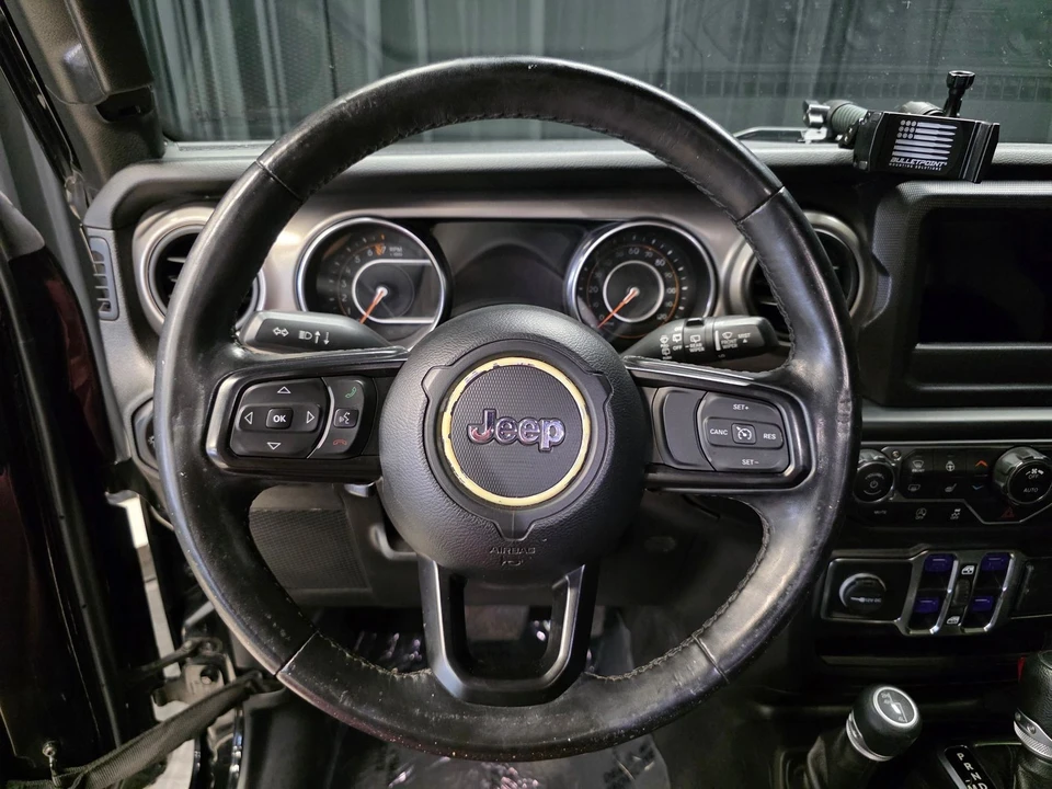 2020 Jeep JL Wrangler - Image 20 of 31
