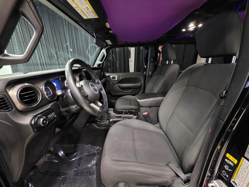 2020 Jeep JL Wrangler - Image 17 of 31