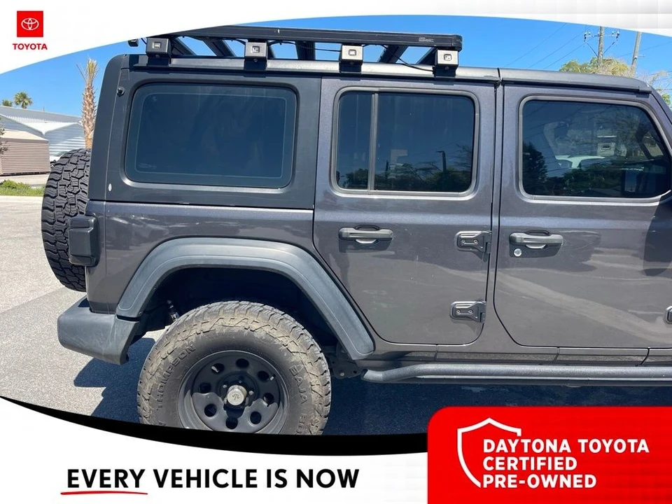 2020 Jeep JL Wrangler - Image 8 of 10