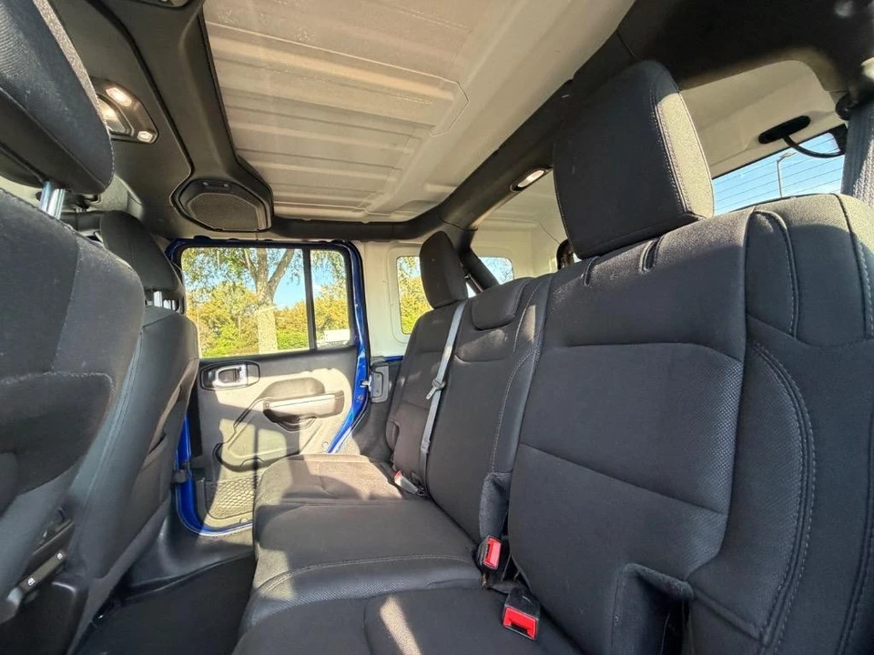 2020 Jeep JL Wrangler - Image 17 of 21