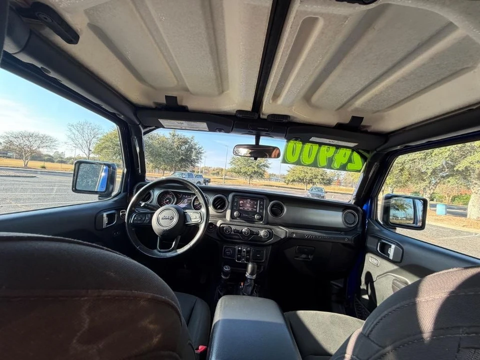 2020 Jeep JL Wrangler - Image 19 of 21