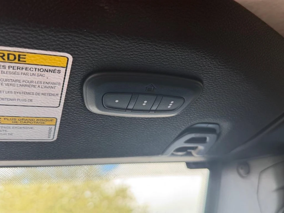 2020 Jeep JL Wrangler - Image 15 of 21