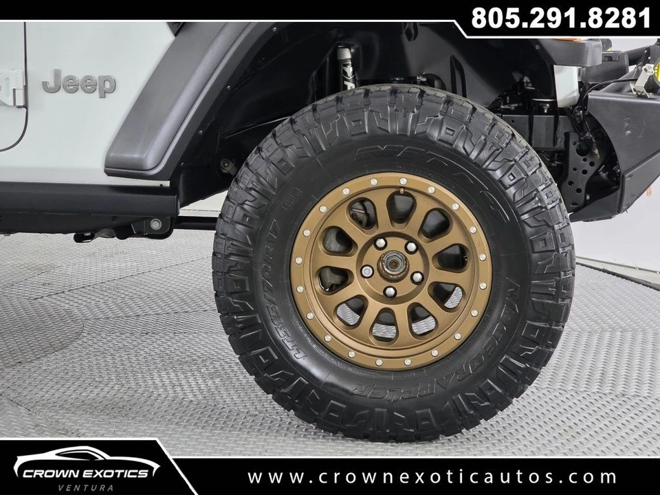 2020 Jeep JL Wrangler - Image 9 of 12