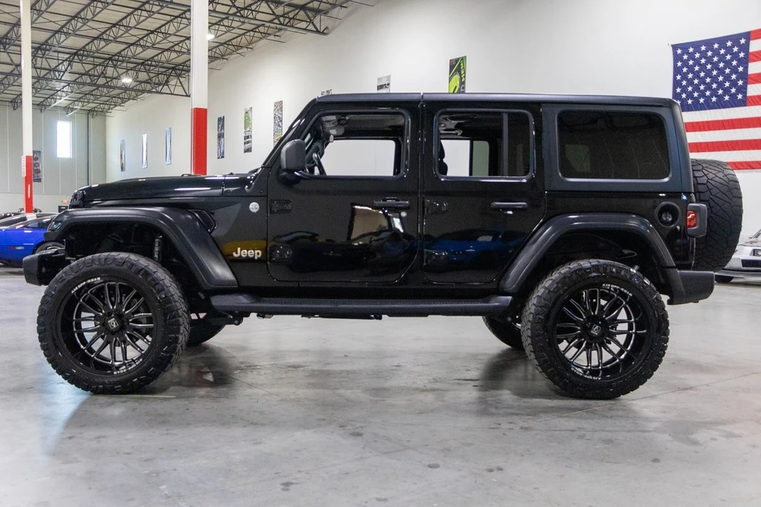 2020 Jeep JL Wrangler - Image 3 of 21