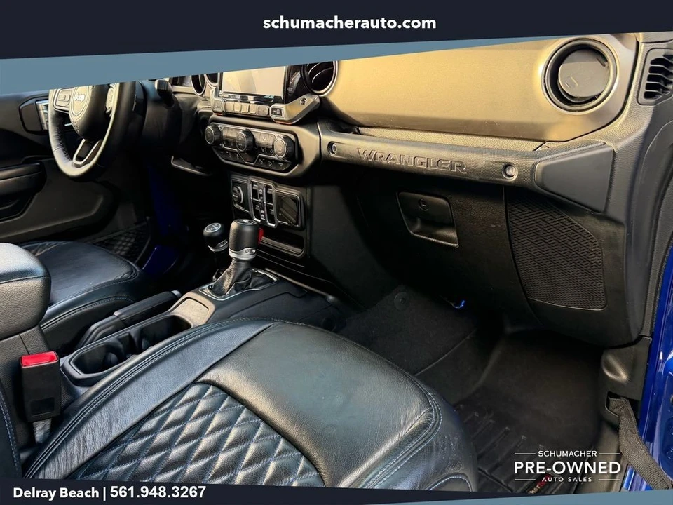 2020 Jeep JL Wrangler - Image 15 of 25