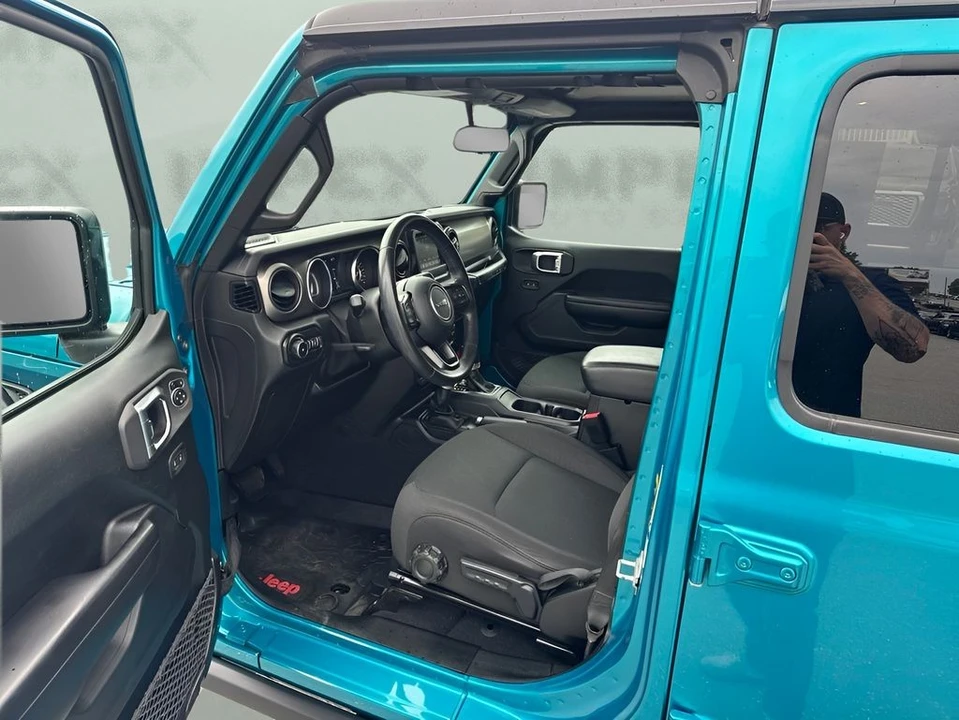 2020 Jeep JL Wrangler - Image 9 of 30