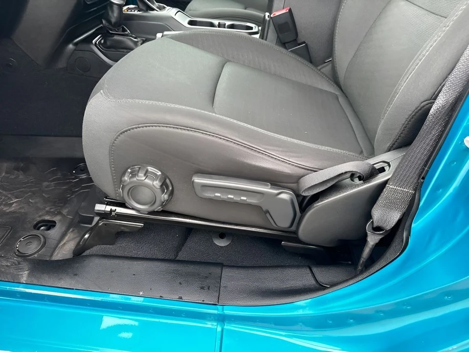 2020 Jeep JL Wrangler - Image 10 of 30