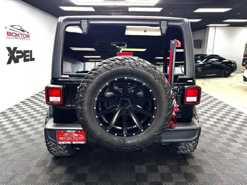 2020 Jeep JL Wrangler - Image 13 of 31
