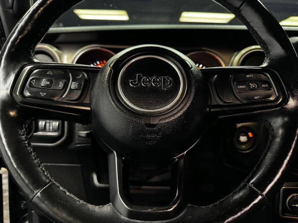 2020 Jeep JL Wrangler - Image 22 of 31