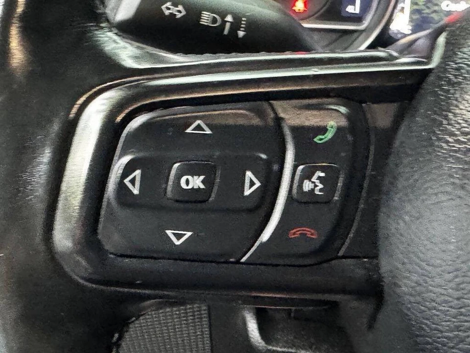 2020 Jeep JL Wrangler - Image 30 of 31
