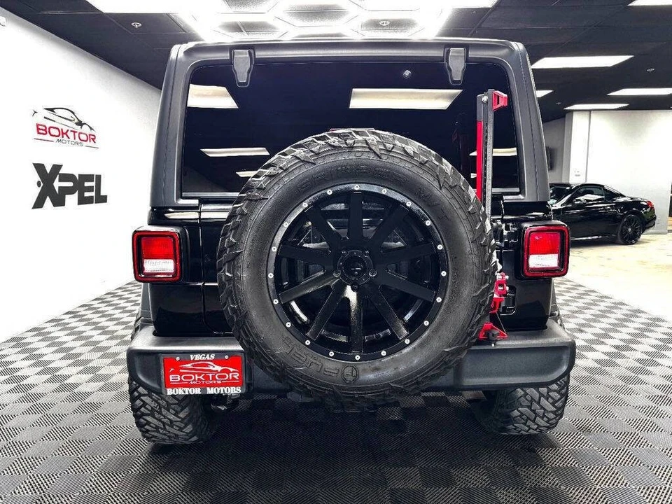 2020 Jeep JL Wrangler - Image 12 of 31