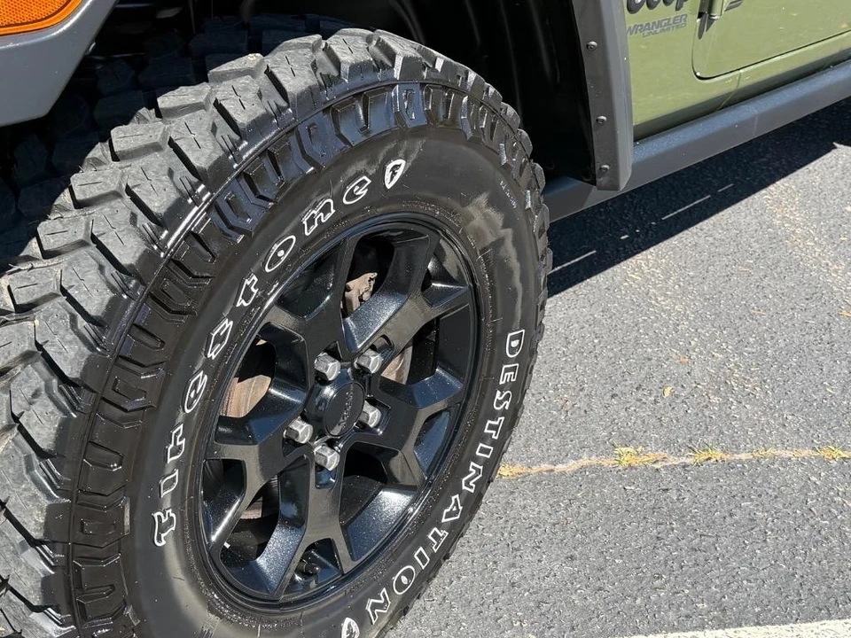 2020 Jeep JL Wrangler - Image 4 of 21