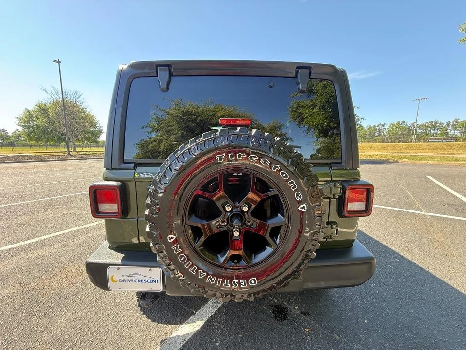 2020 Jeep JL Wrangler - Image 20 of 21