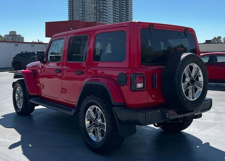 2020 Jeep JL Wrangler - Image 7 of 9