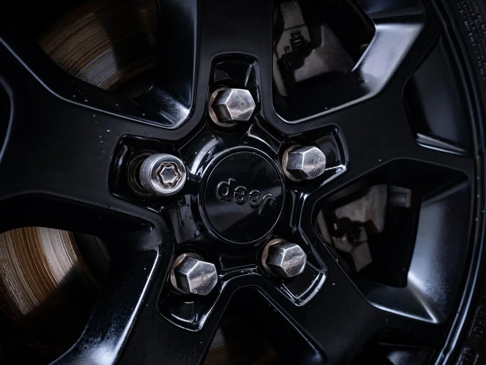 2020 Jeep JL Wrangler - Image 7 of 21