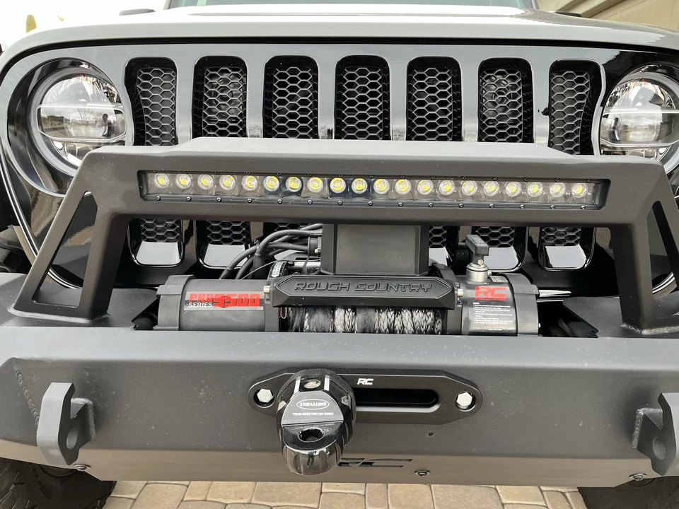 2020 Jeep JL Wrangler - Image 22 of 31