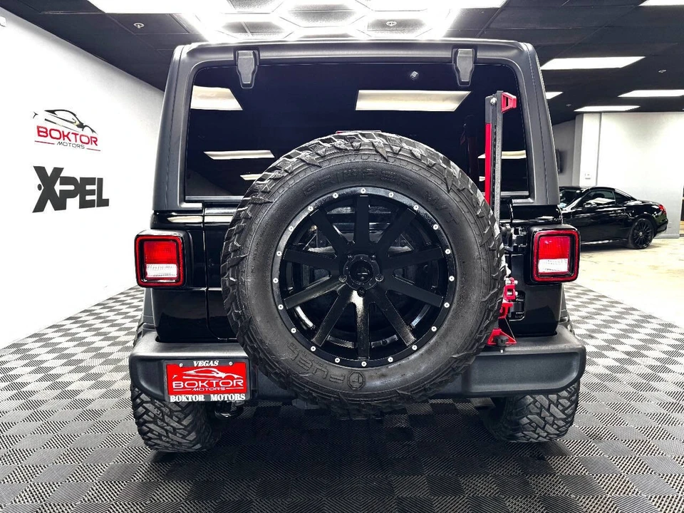 2020 Jeep JL Wrangler - Image 10 of 12