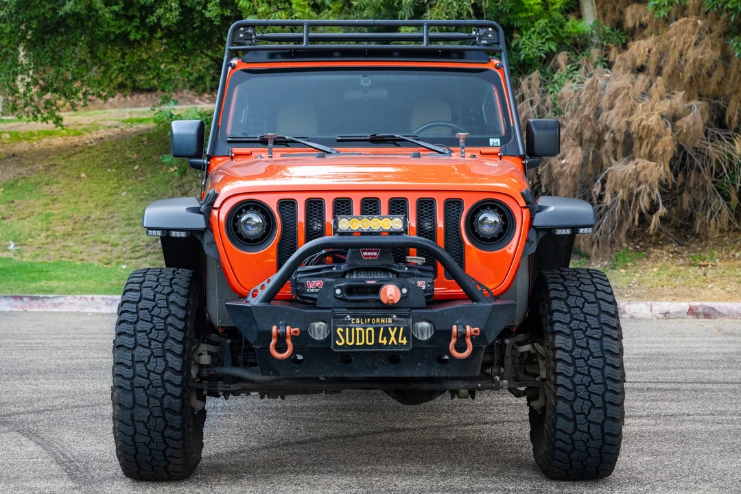 2020 Jeep JL Wrangler - Image 3 of 31