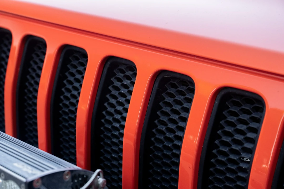 2020 Jeep JL Wrangler - Image 19 of 31