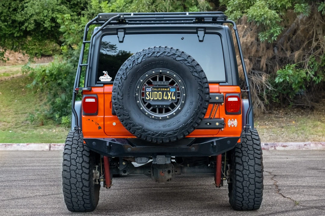 2020 Jeep JL Wrangler - Image 7 of 31