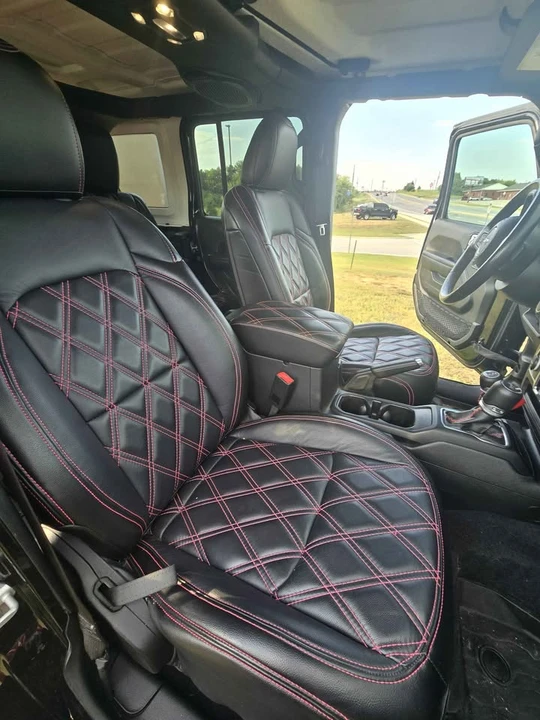 2020 Jeep JL Wrangler - Image 3 of 4