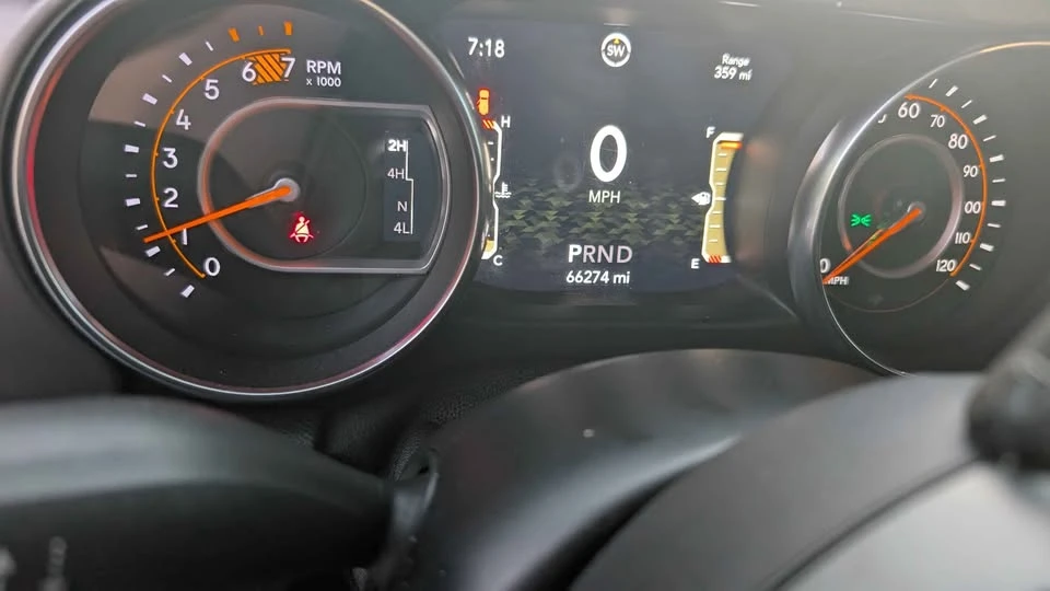 2020 Jeep JL Wrangler - Image 7 of 10