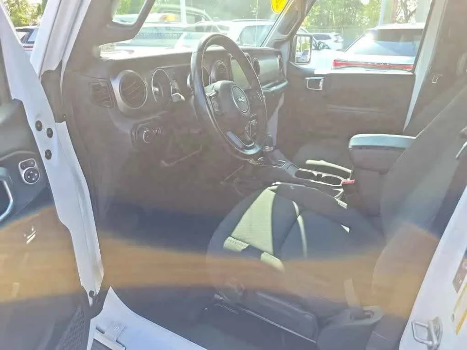 2020 Jeep JL Wrangler - Image 11 of 16