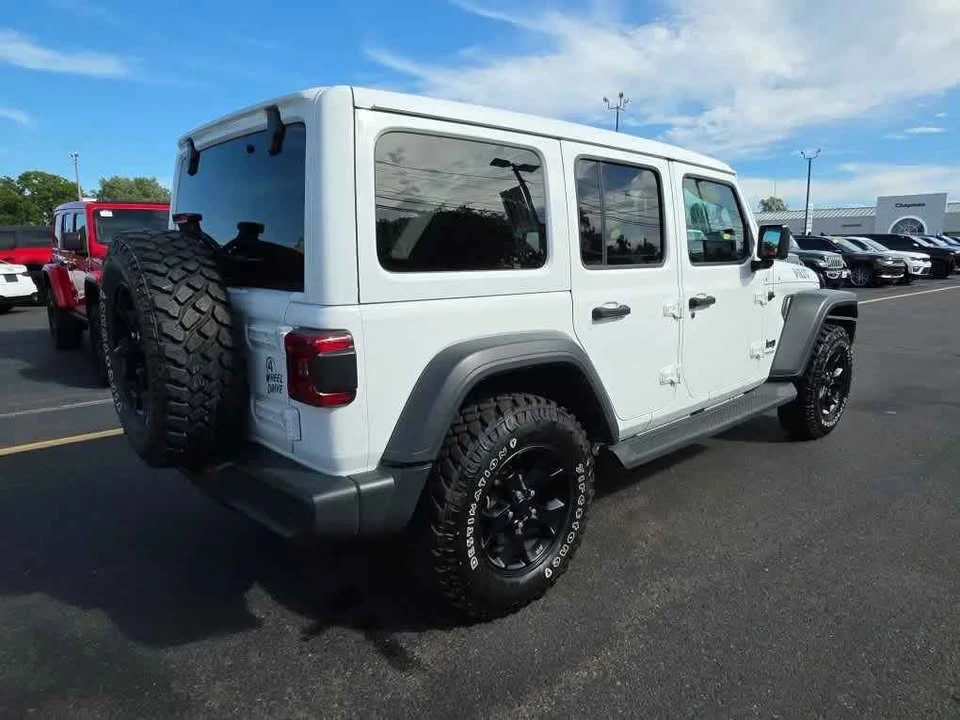 2020 Jeep JL Wrangler - Image 4 of 16