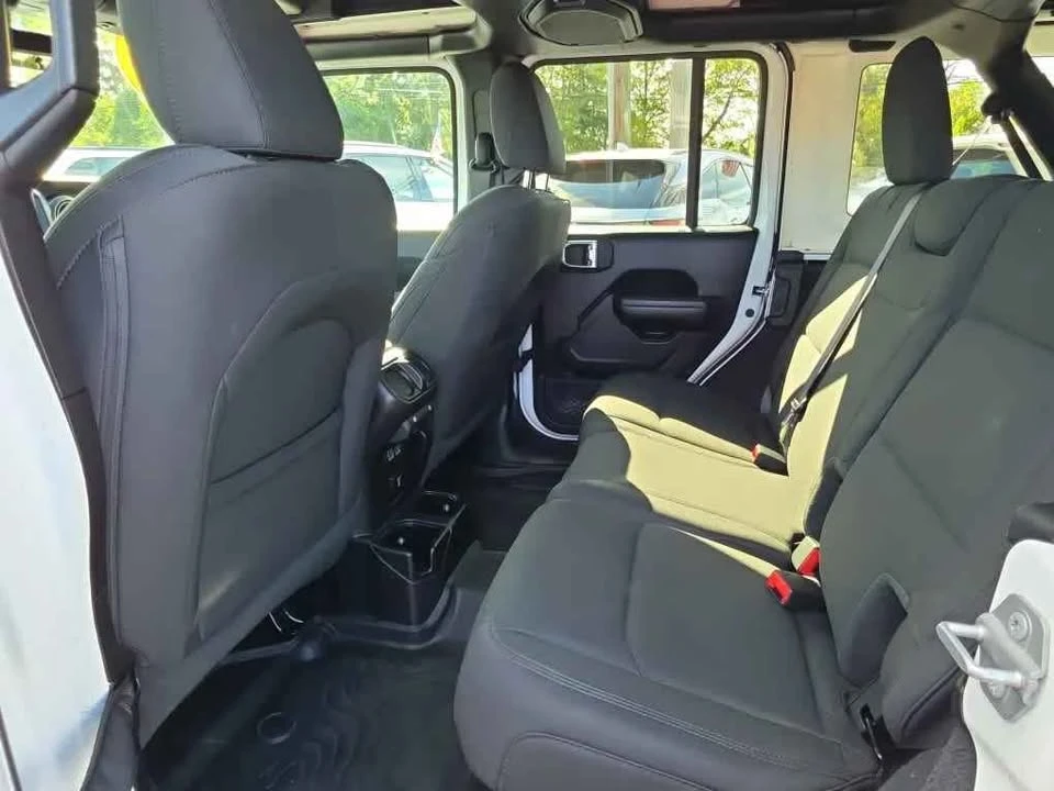 2020 Jeep JL Wrangler - Image 10 of 16