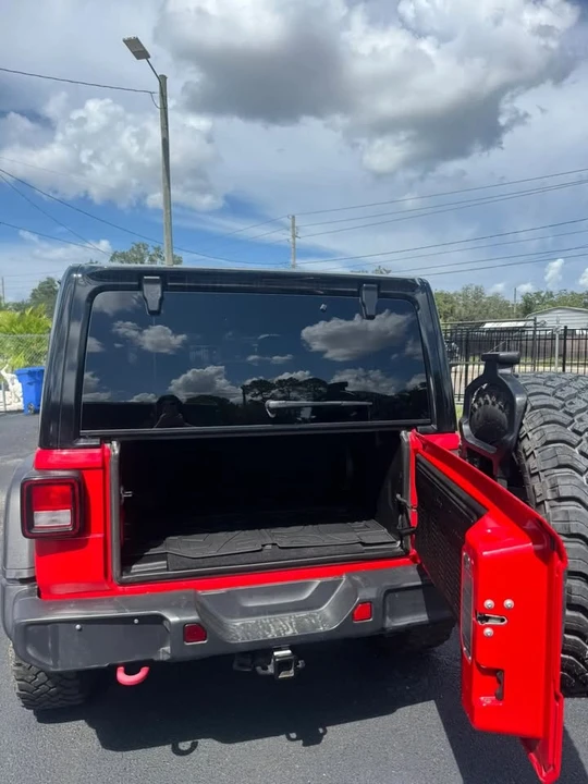 2020 Jeep JL Wrangler - Image 3 of 19