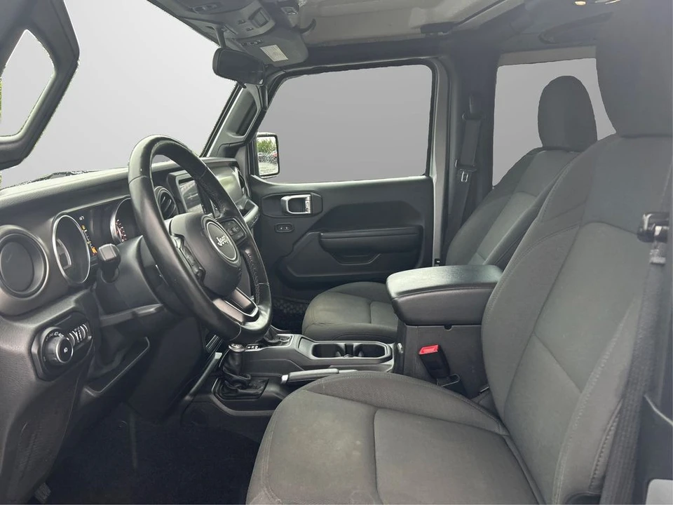 2020 Jeep JL Wrangler - Image 9 of 12