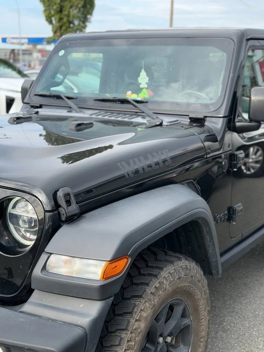2020 Jeep JL Wrangler - Image 4 of 9