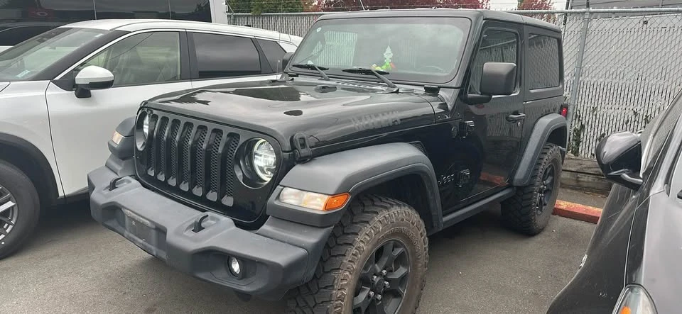 2020 Jeep JL Wrangler - Image 2 of 12