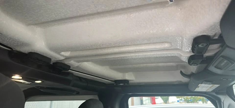 2020 Jeep JL Wrangler - Image 9 of 12