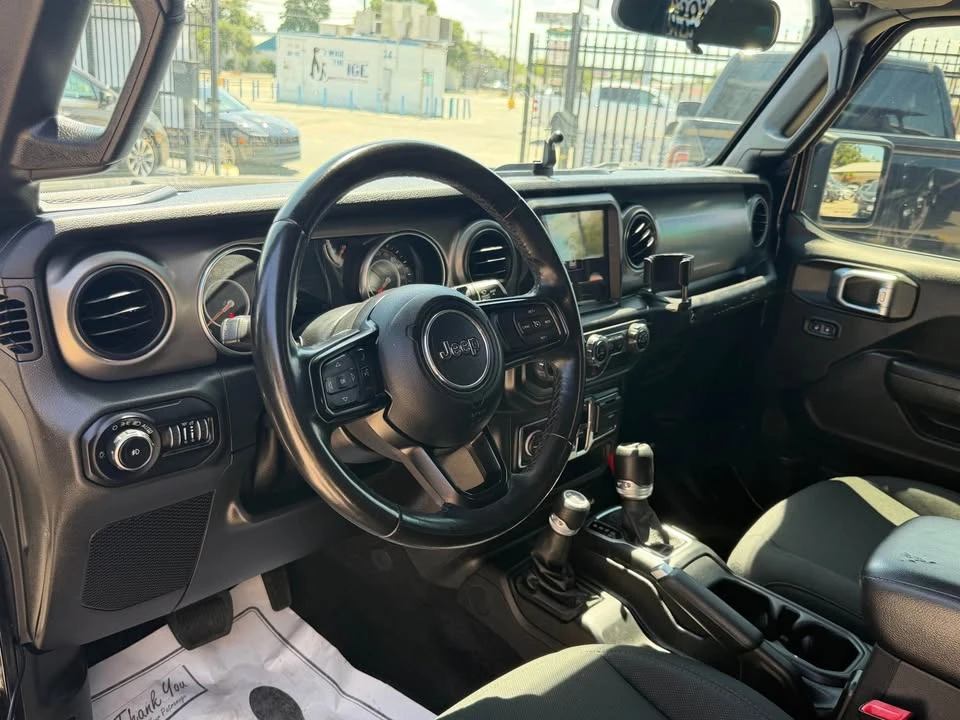 2020 Jeep JL Wrangler - Image 6 of 11