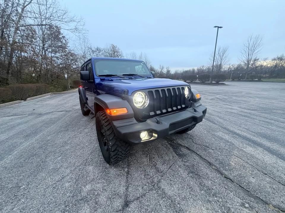 2020 Jeep JL Wrangler - Image 6 of 18