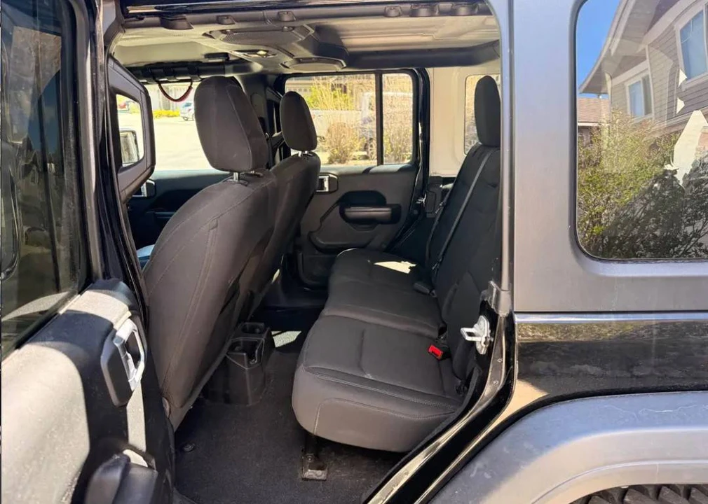 2020 Jeep JL Wrangler - Image 10 of 19