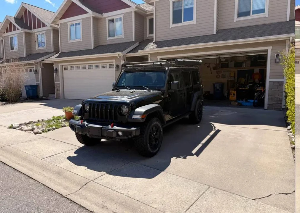 2020 Jeep JL Wrangler - Image 3 of 19