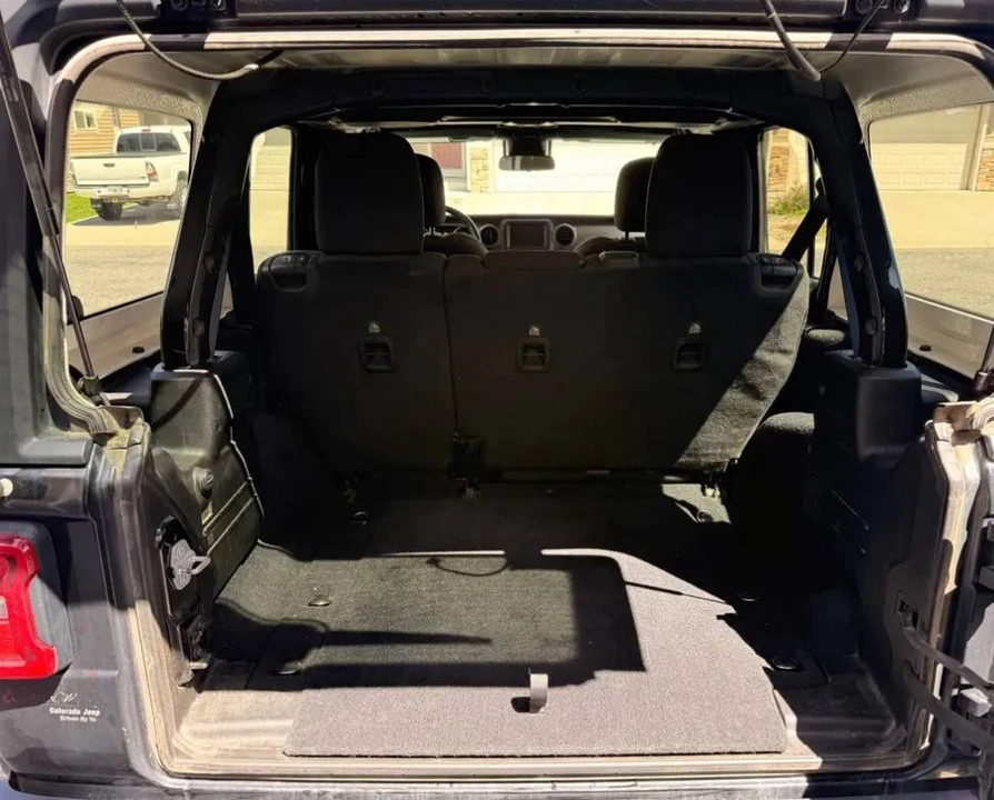 2020 Jeep JL Wrangler - Image 12 of 19