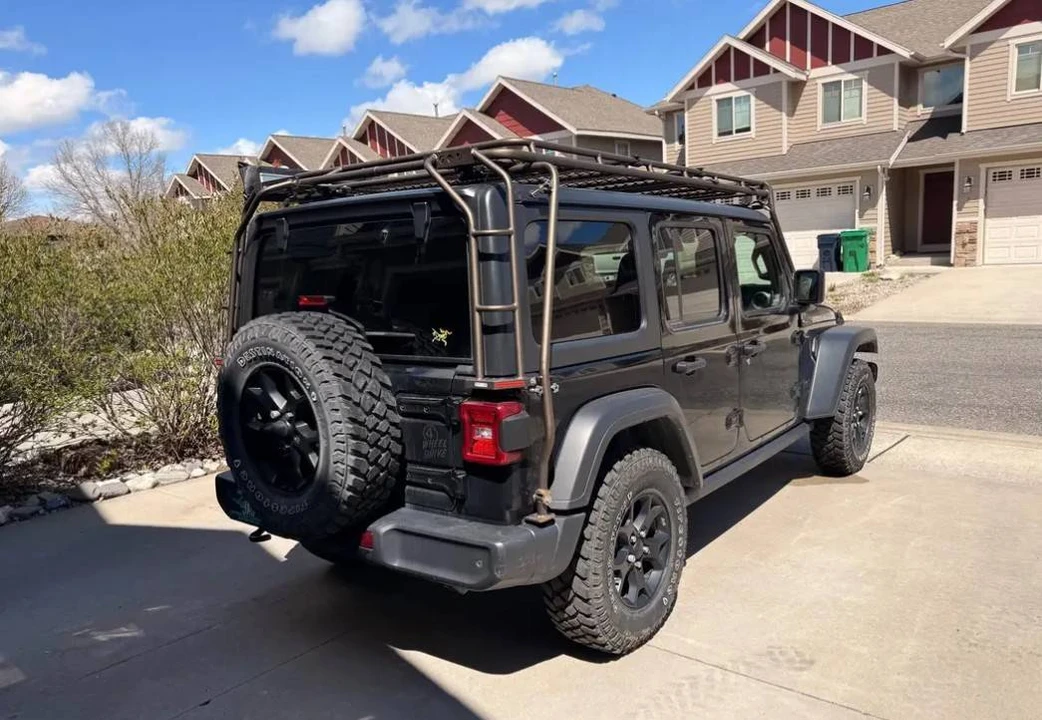 2020 Jeep JL Wrangler - Image 5 of 19