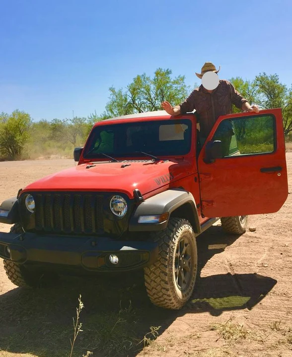 2020 Jeep JL Wrangler - Image 3 of 5
