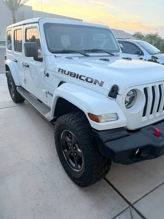 2020 Jeep JL Wrangler - Image 2 of 4