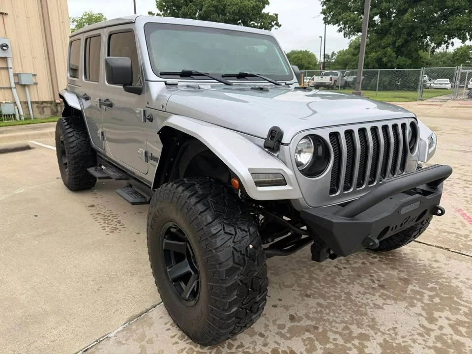 2020 Jeep JL Wrangler - Image 3 of 13
