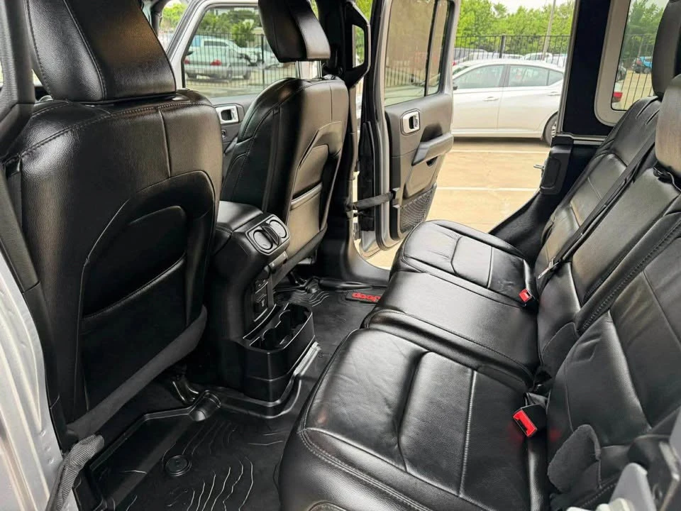2020 Jeep JL Wrangler - Image 12 of 13