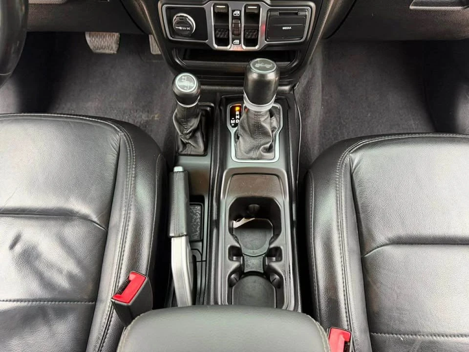2020 Jeep JL Wrangler - Image 11 of 13