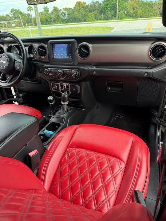 2020 Jeep JT Gladiator - Image 10 of 12